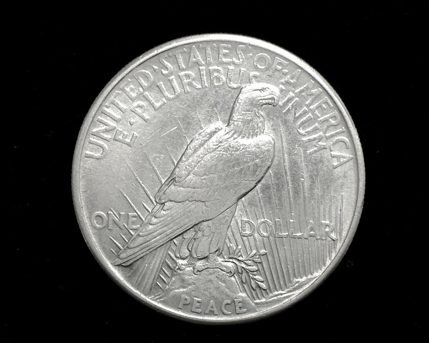 HS&C: 1921   Peace Dollar XF  Coin