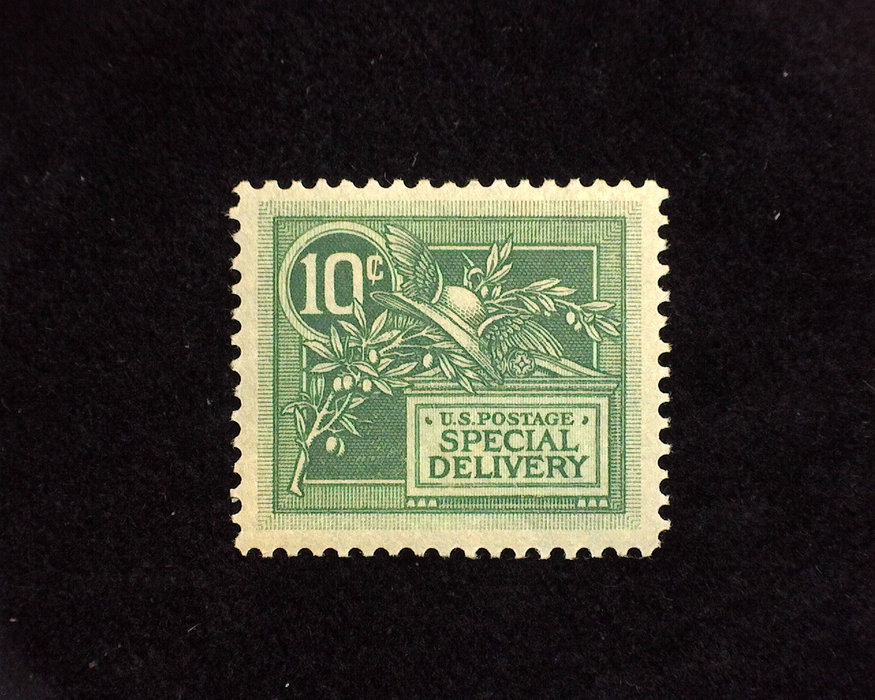 HS&C: US #E7 Stamp Mint Fresh. VF/XF LH